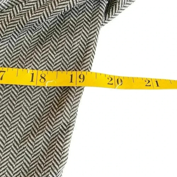 5.11 Tactical Donna Black Herringbone Hoodie Women’s Size S Thumb Holes Casual - Picture 5 of 8